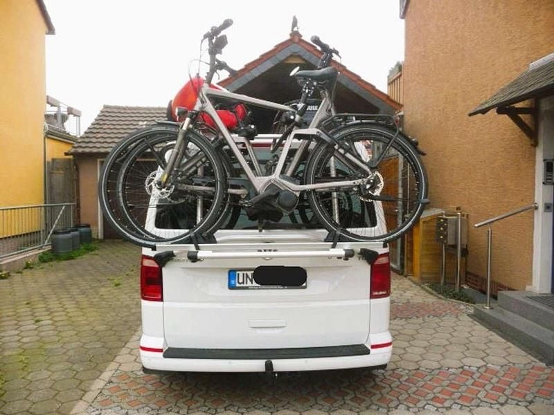 Używany VW Multivan Comfortline 204 KM (150 kW) 2016 Biały Minivan