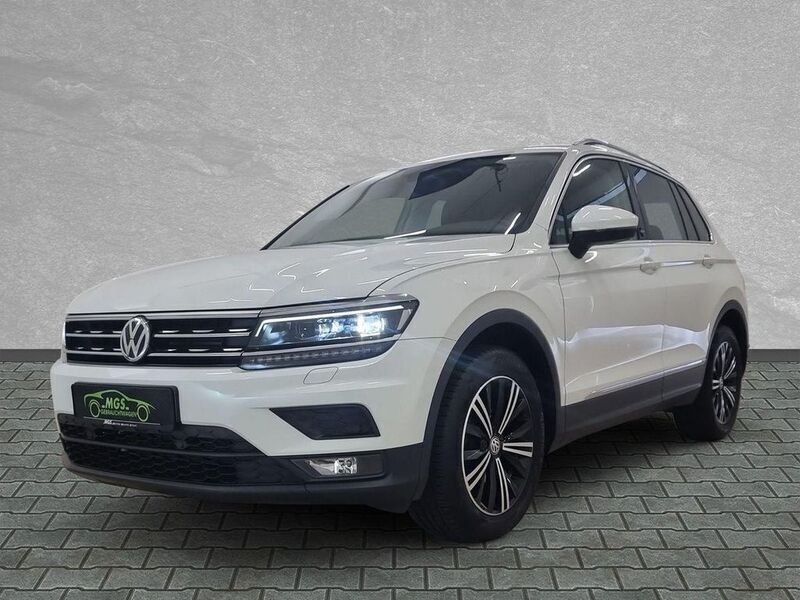Gebraucht VW Tiguan Sound 150 PS (110 kW) 2017 Pure white SUV