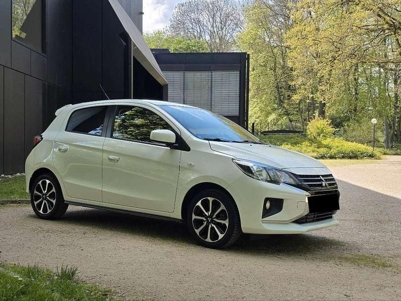 Gebraucht Mitsubishi Space Star Select+ 80 PS (58 kW) 2022 Weiß Kleinwagen