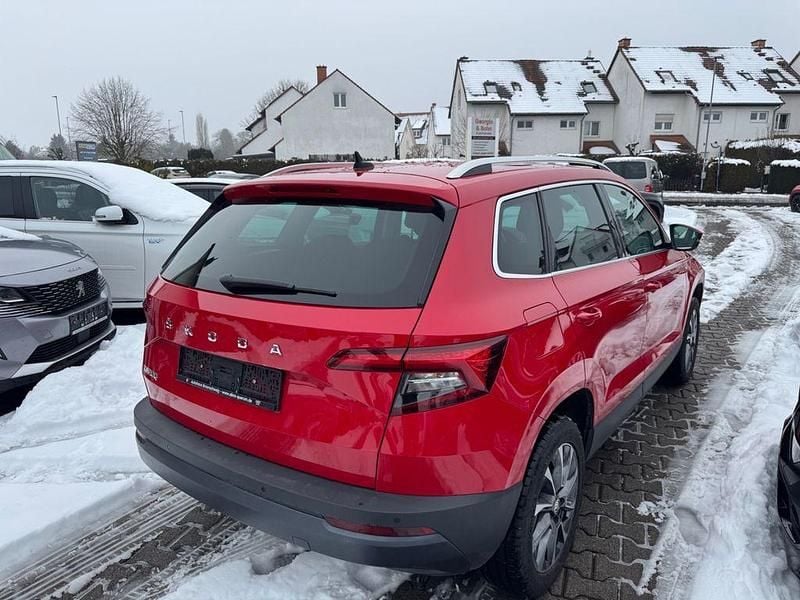 Gebraucht Skoda Karoq Drive 150 PS (110 kW) 2020 Rot SUV