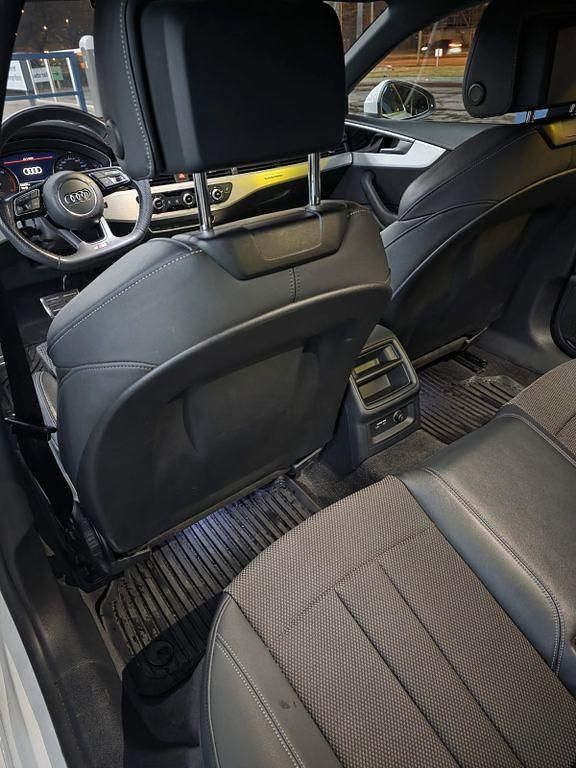 Gebraucht Audi A5 Sportback S-Line 265 PS (194 kW) 2020 Weiß Kleinwagen