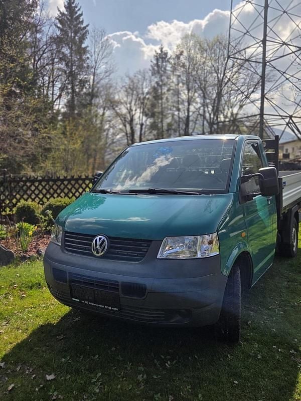 Second-hand VW T5 131 CP (96 kW) 2004 Verde Van