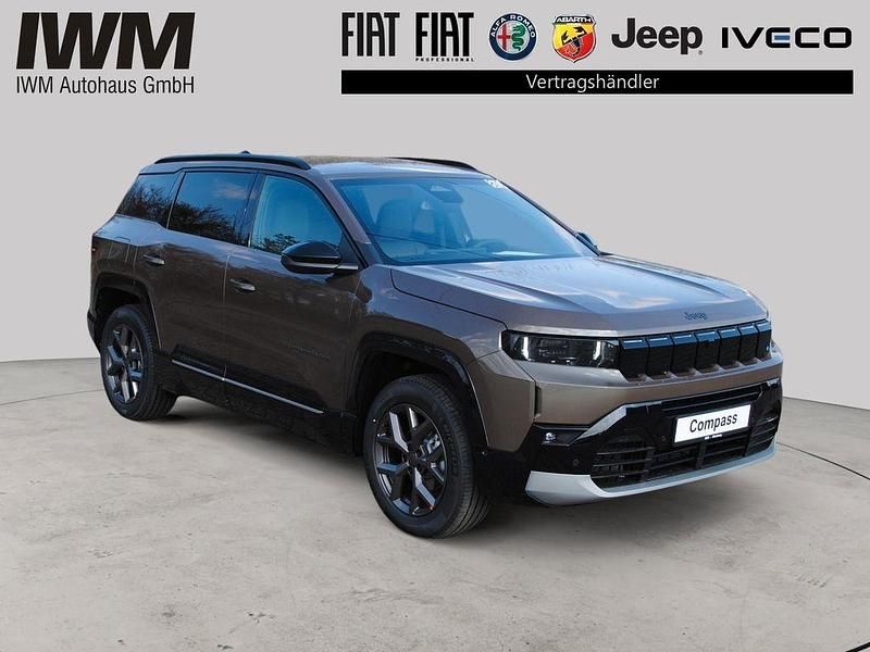 Neu Jeep Compass 145 PS (106 kW) 2026 Weiß SUV