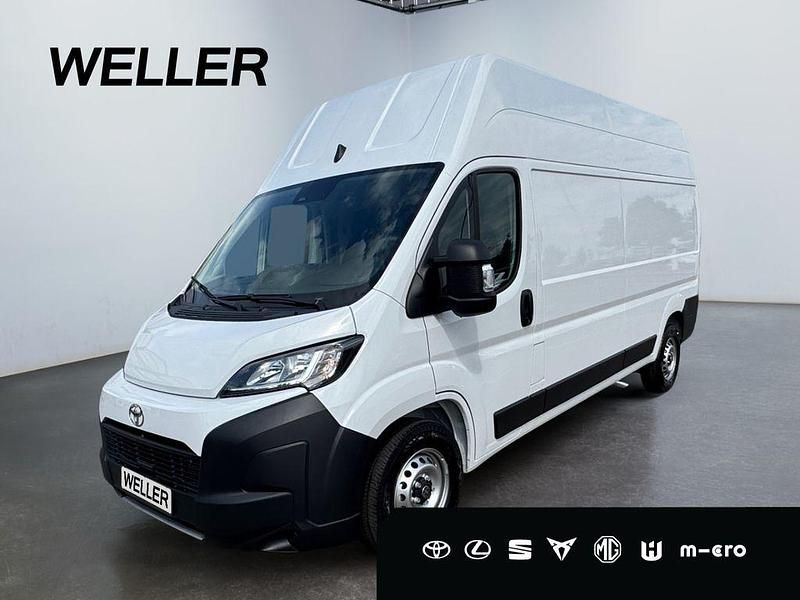 Weiss Gebraucht 2025 Toyota Proace Comfort Van | 33.990 € (Guter Preis) - Bild 1/3