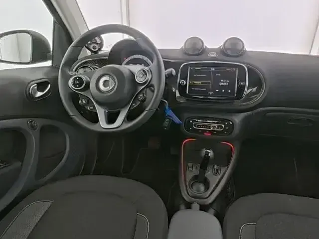 Gebraucht Smart ForTwo Coupé Passion Exclusive 60 kW (82 PS) 2024 Rot Kleinwagen