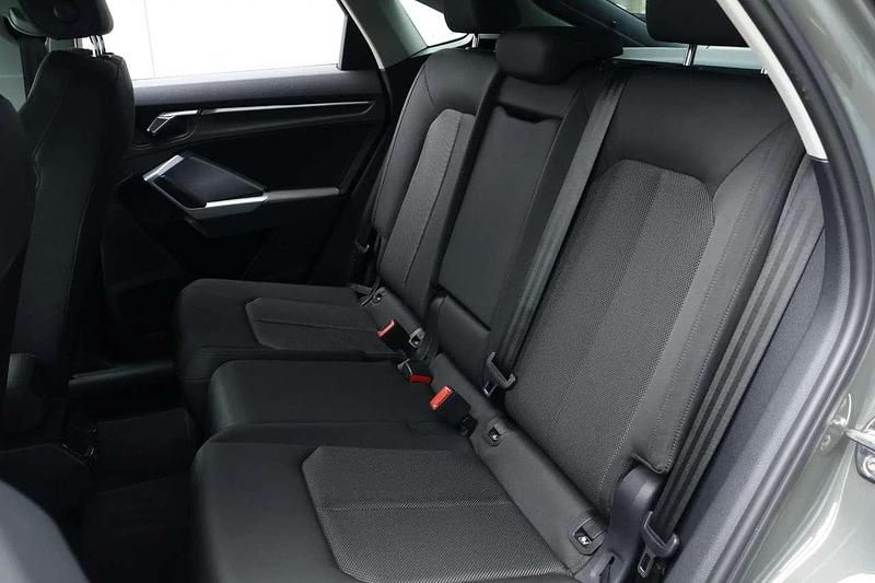 Gebraucht Audi Q3 S-Line 150 PS (110 kW) 2020 Grau SUV