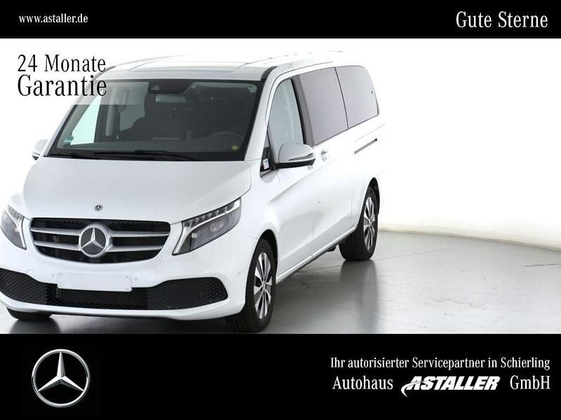 Bergkristallweiß metallic Gebraucht 2024 Mercedes V250 Edition Van / Kleinbus | 56.899 € (Fairer Preis) - Bild 1/4