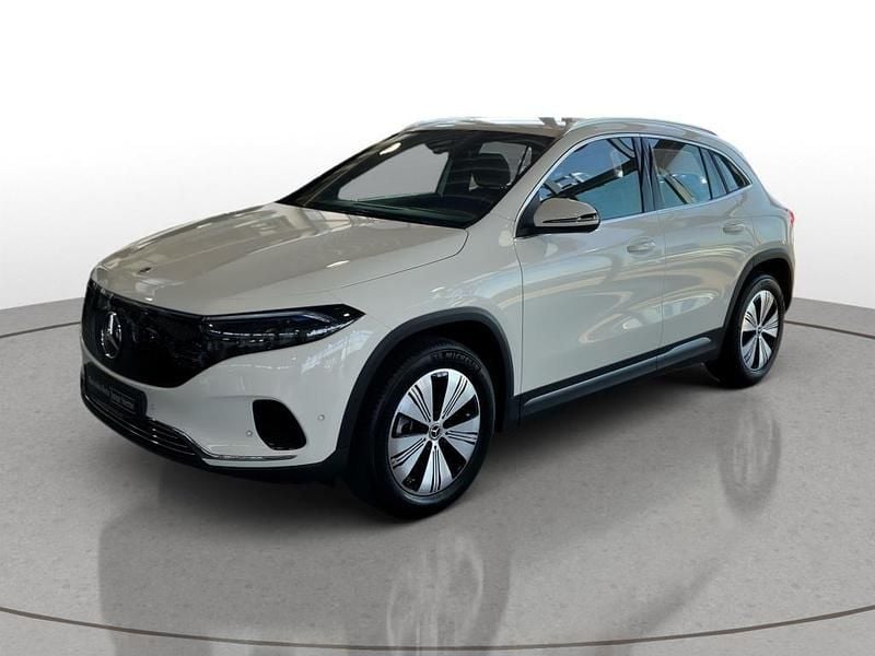 Gebraucht Mercedes EQA300 Progressive 167 kW (228 PS) 2025 Unilack polarweiß SUV