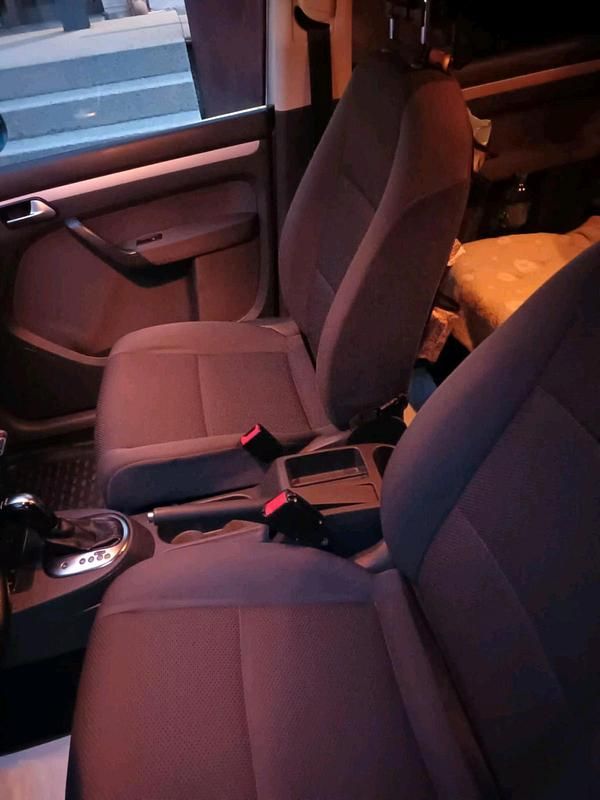 Gebraucht VW Touran 105 PS (77 kW) 2012 Grau Van / Kleinbus