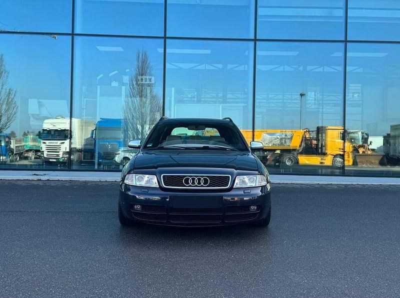 Gebraucht Audi S4 Sport 265 PS (194 kW) 1999 Blau Kombi