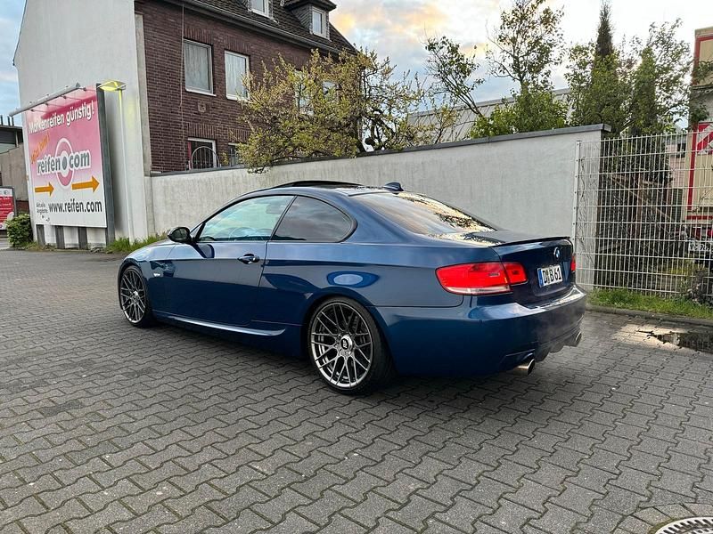 Blau Gebraucht 2009 BMW 335 Coupé | 16.000 € (Fairer Preis) - Bild 1/4