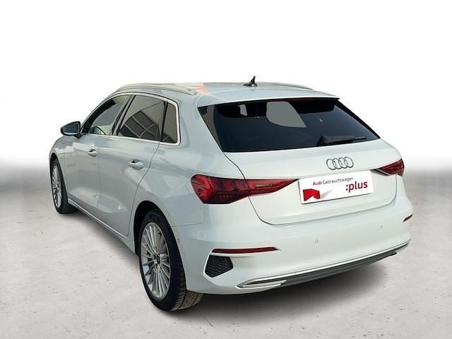 Gebraucht Audi A3 Sportback e-tron Advanced Plus 204 PS (150 kW) 2023 Gletscherweiß metallic Kleinwagen