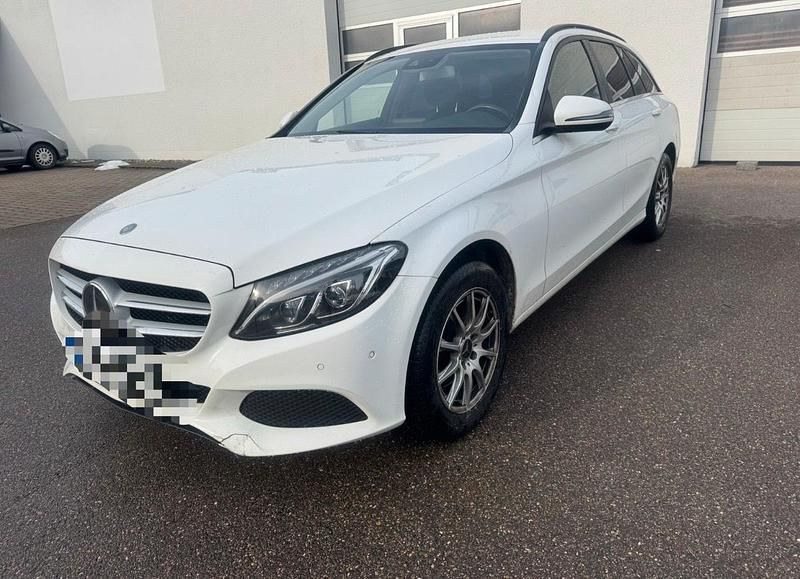 Gebraucht Mercedes C220 2016 Weiß Kombi
