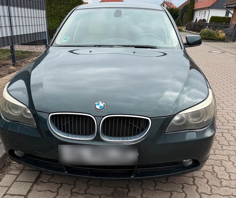 Gebraucht BMW 523 177 PS (130 kW) 2005 Grün Limousine