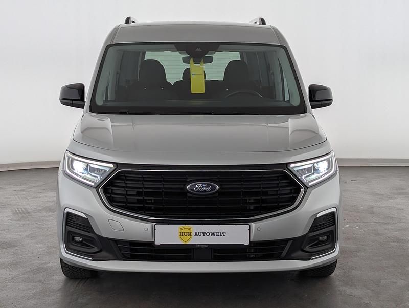 Gebraucht Ford Tourneo Connect Titanium 122 PS (89 kW) 2023 Silber Van / Kleinbus