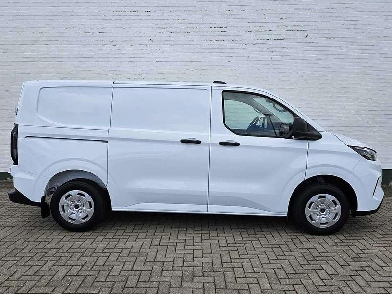 Neu Ford Transit Custom Trend 135 PS (99 kW) 2025 Andere Van / Kleinbus