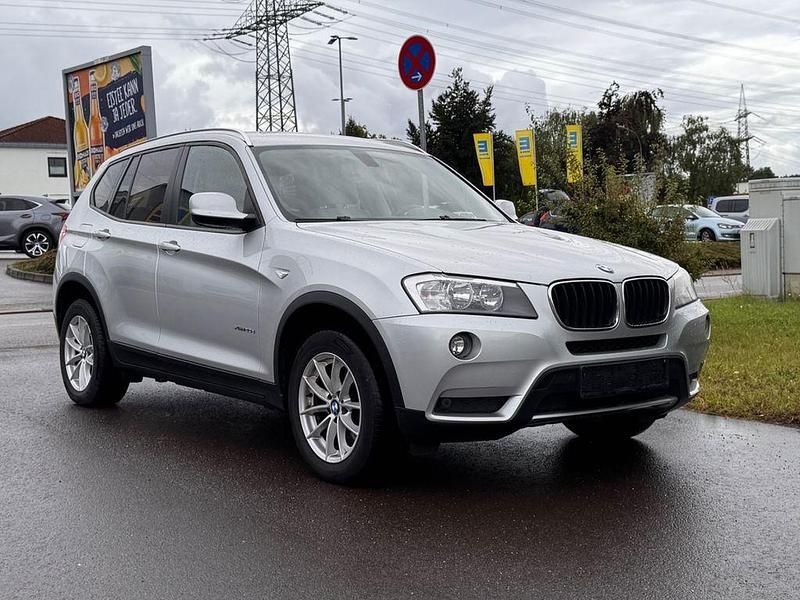 Silber Gebraucht 2012 BMW X3 Sport Line SUV | 6.999 € - Bild 1/4