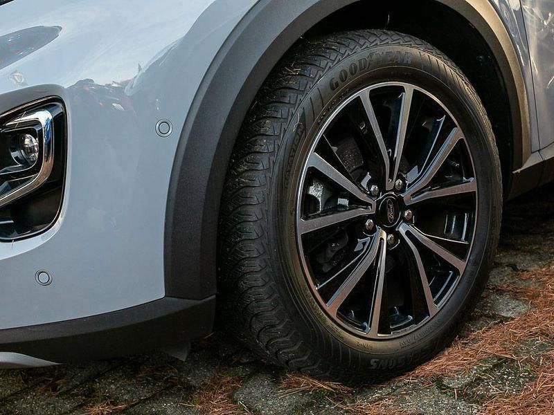 Gebraucht Ford Puma Titanium 125 PS (91 kW) 2021 Grau SUV