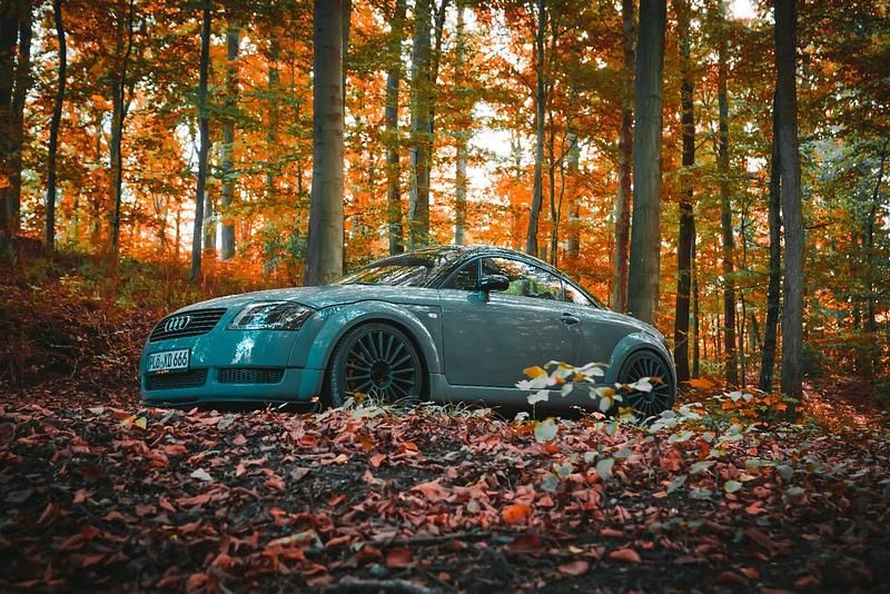 Grau Gebraucht 1999 Audi TT Coupé | 6.500 € (Etwas zu teuer) - Bild 1/4
