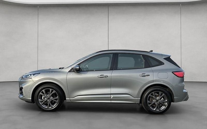 Gebraucht Ford Kuga ST-Line 150 PS (110 kW) 2023 Silber SUV