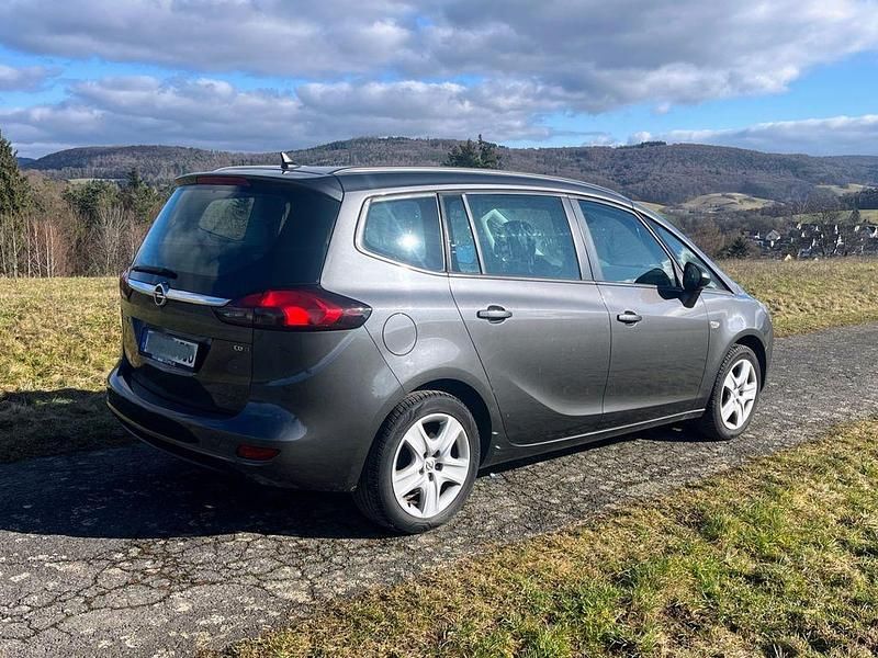 Opel Zafira Gebraucht Von Privat
