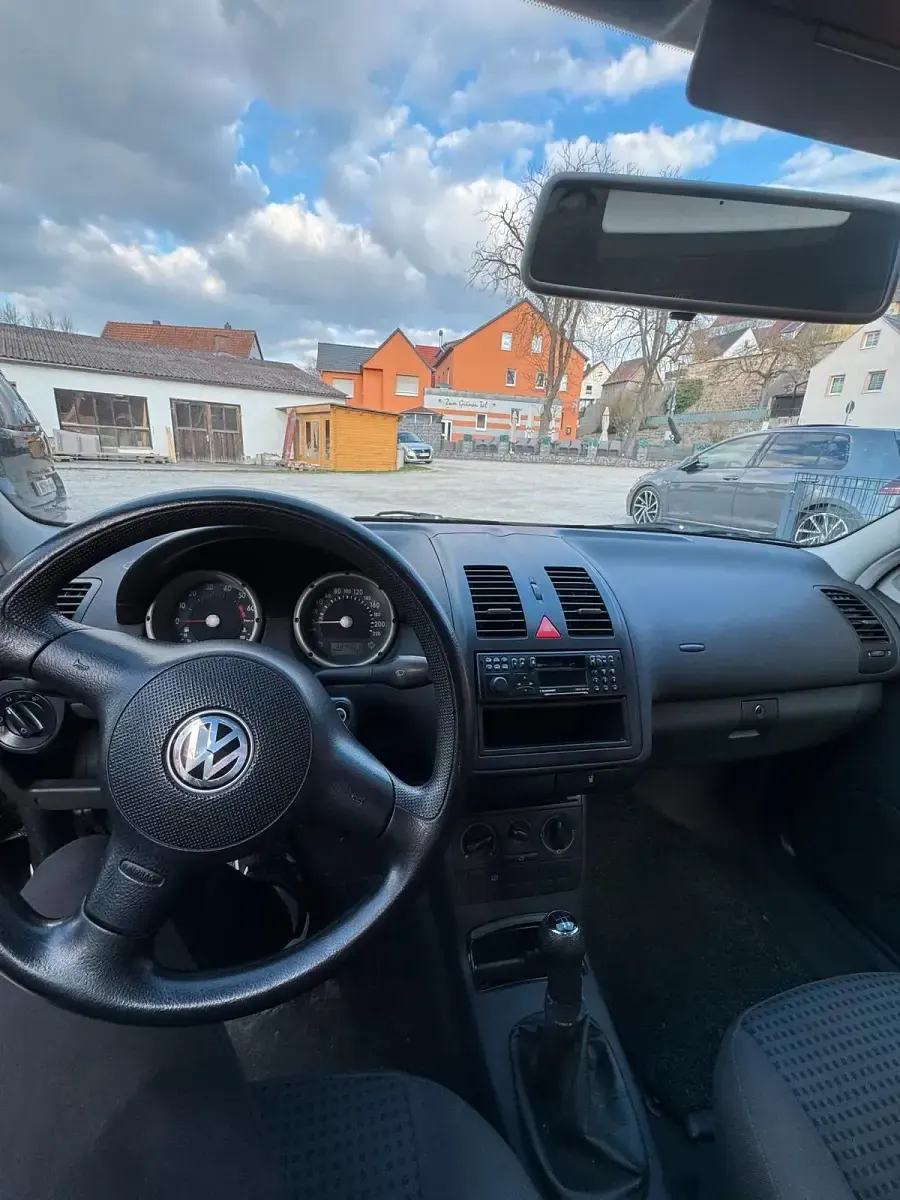 Usata VW Polo 60 CV (44 kW) 2001 Utilitaria