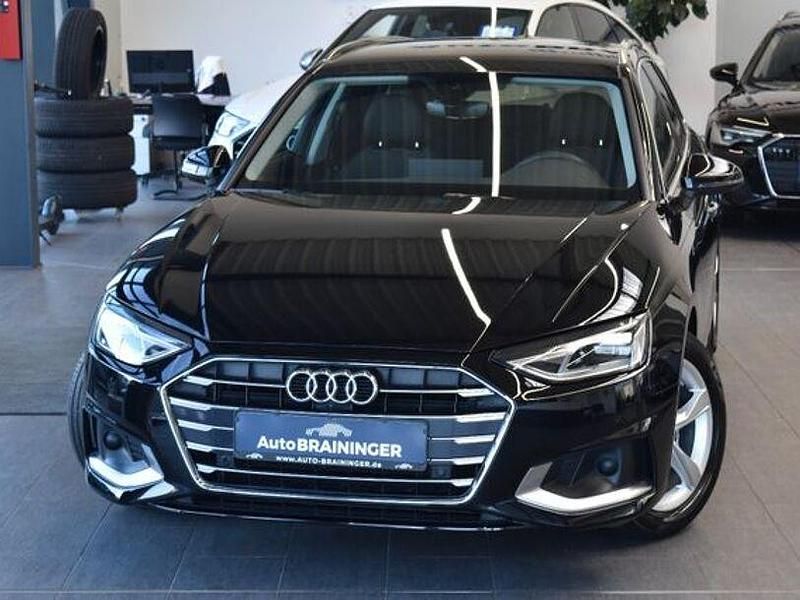 Schwarz Gebraucht 2023 Audi A4 Advanced Limousine | 25.450 € (Superpreis) - Bild 1/4