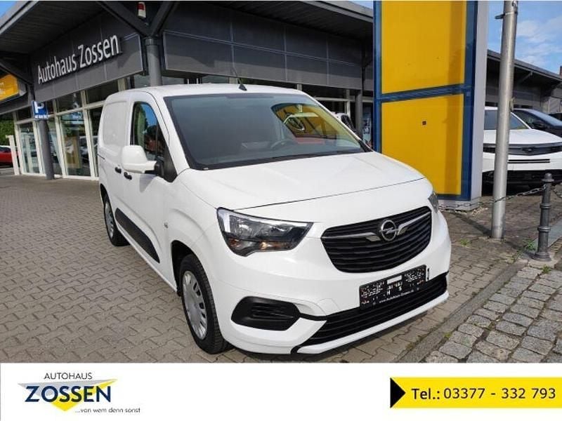Weiss Gebraucht 2020 Opel Combo Van / Kleinbus | 13.450 € (Fairer Preis) - Bild 1/4