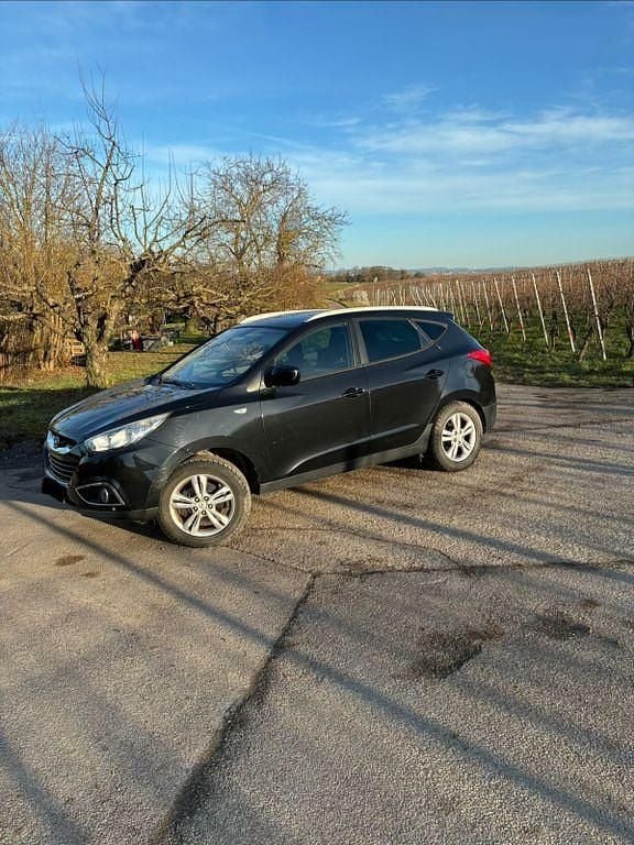Gebraucht Hyundai ix35 Comfort 163 PS (119 kW) 2010 Schwarz SUV