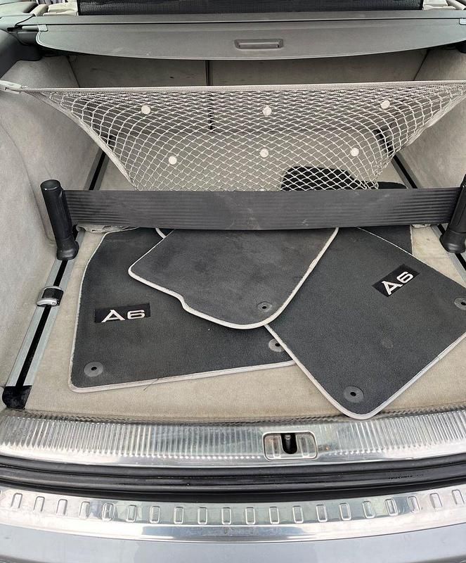 Gebraucht Audi A6 Ambiente 240 PS (176 kW) 2011 Grau Kombi