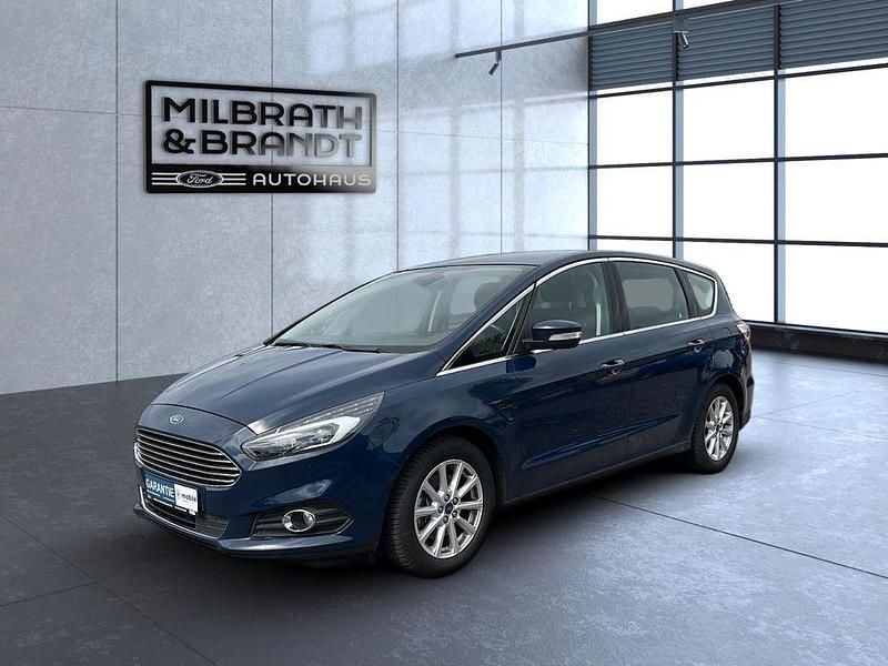 Gebraucht Ford S-MAX Titanium 179 PS (131 kW) 2016 Blau Van / Kleinbus