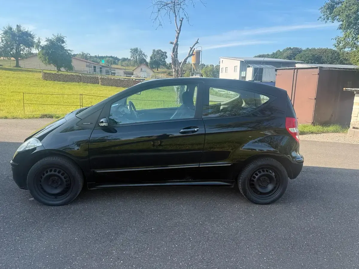 Gebraucht Mercedes A200 136 PS (100 kW) 2005 Schwarz Limousine