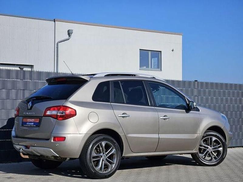 Gebraucht Renault Koleos Night&Day 150 PS (110 kW) 2012 Gold SUV