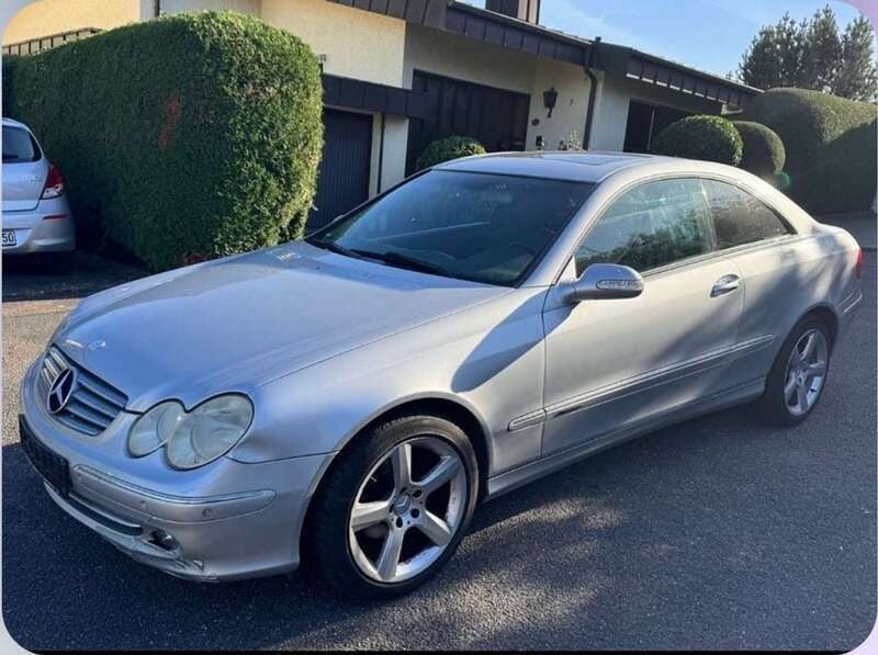 Grau Gebraucht 2003 Mercedes CLK200 Coupé | 1.899 € (Superpreis) - Bild 1/4