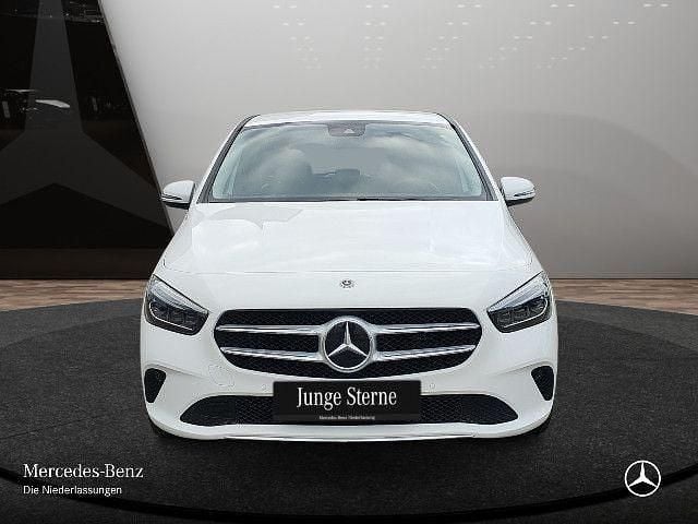 Gebraucht 2022 Mercedes B250e Style Van / Kleinbus | 25.590 € (Fairer Preis) - Bild 1/4