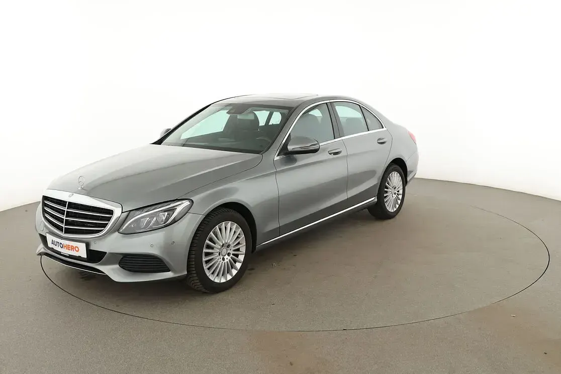Używany Mercedes C180 Exclusive 156 KM (114 kW) 2016 Sedan/Limuzyna