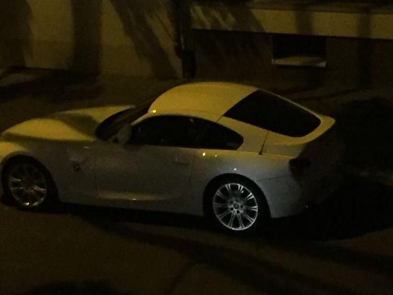 Weiß Gebraucht 2007 BMW Z4 Performance Coupé | 25.500 € (Teuer) - Bild 1/4