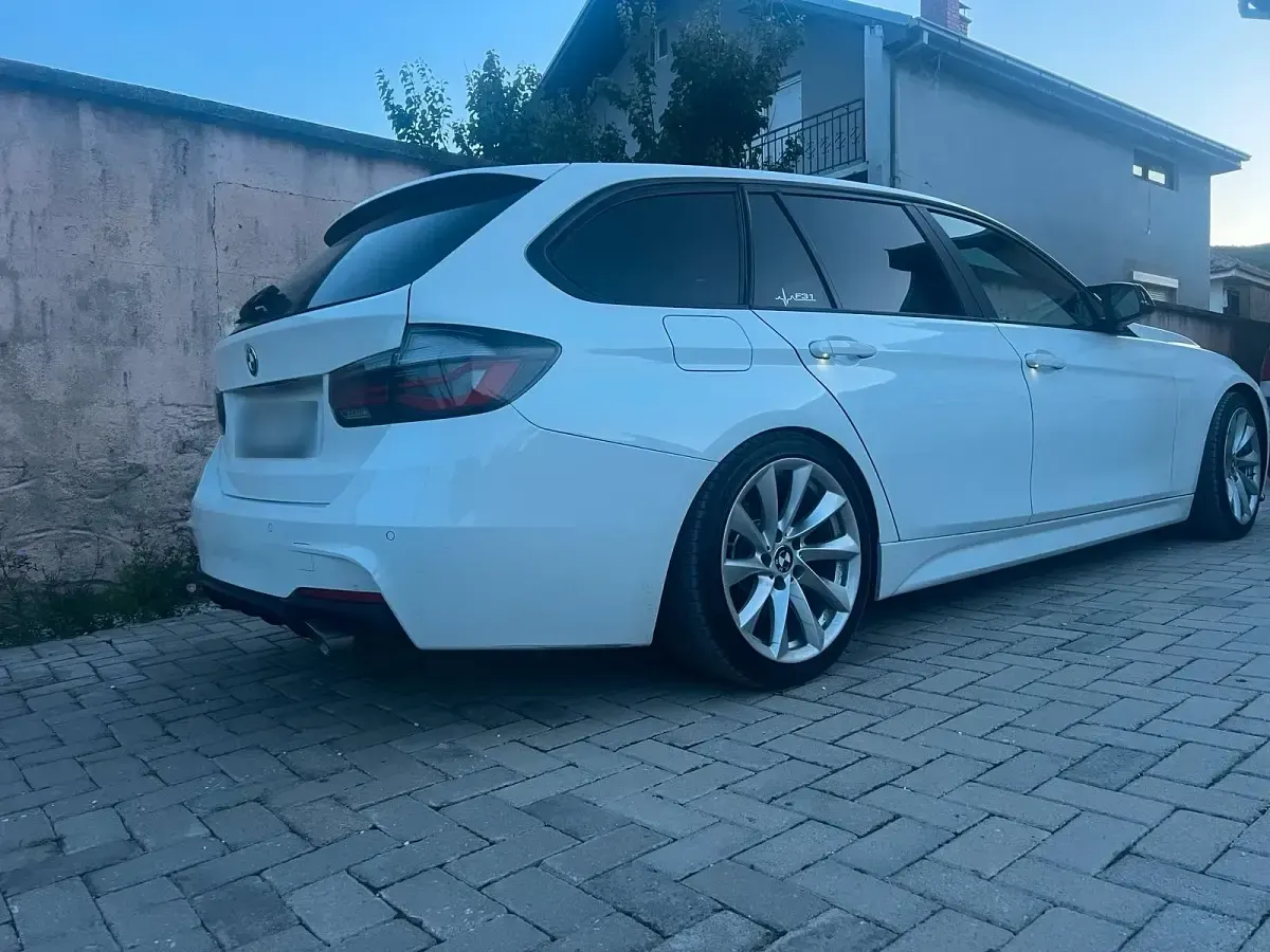 Gebraucht BMW 318 M Sport 143 PS (105 kW) 2015 Weiß Kombi