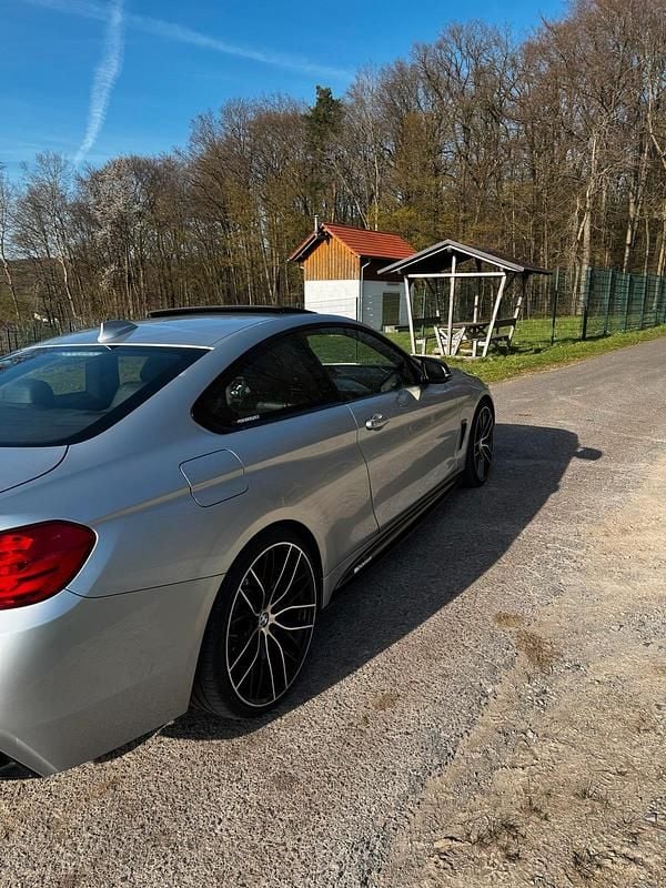 Gebraucht BMW 428 307 PS (225 kW) 2013 Silber Coupé