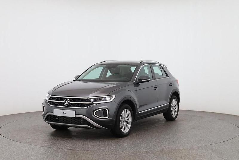 Neu VW T-Roc Style 150 PS (110 kW) 2025 Grau SUV