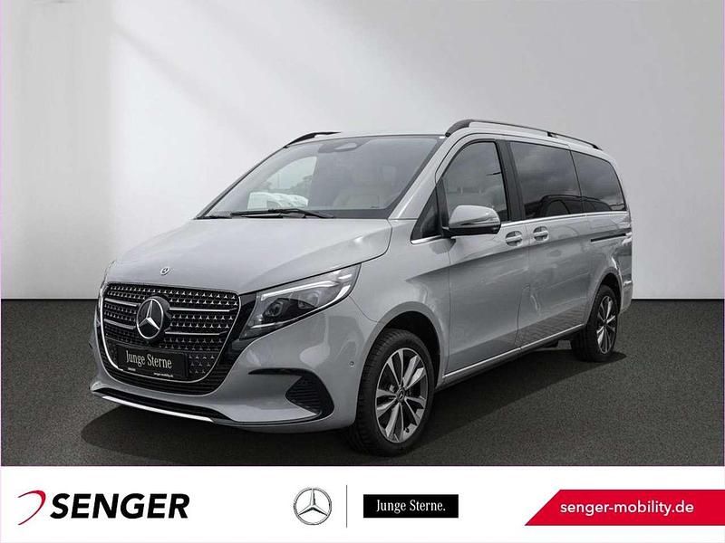 Grau Gebraucht 2024 Mercedes V250 Avantgarde Van / Kleinbus | 77.750 € - Bild 1/3