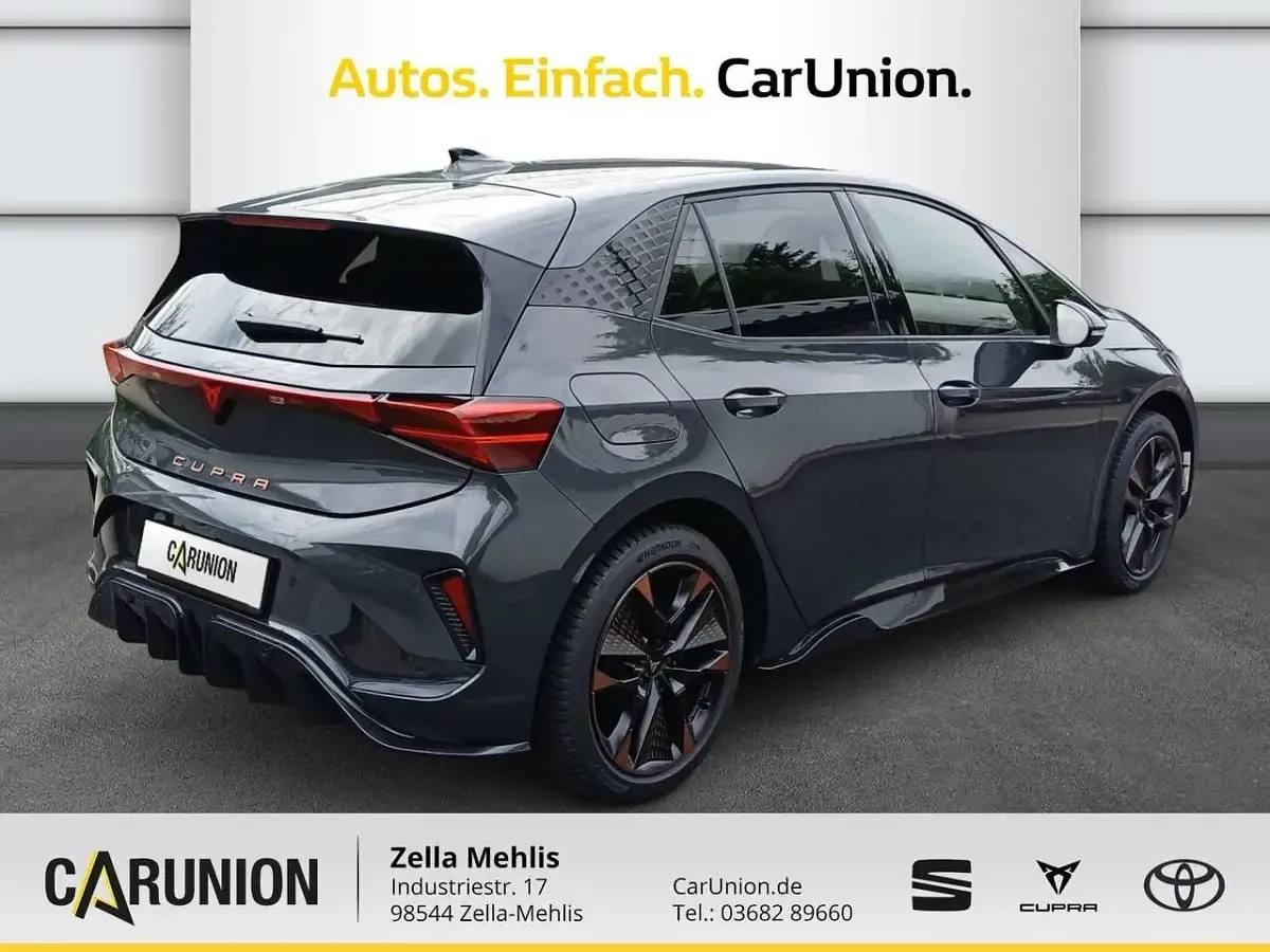 Neu Cupra Born 139 kW (190 PS) 2026 Timanfaya grau metal Kleinwagen