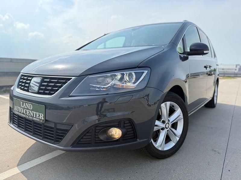 Uruno grau Gebraucht 2020 Seat Alhambra Van / Kleinbus | 28.370 € (Fairer Preis) - Bild 1/4