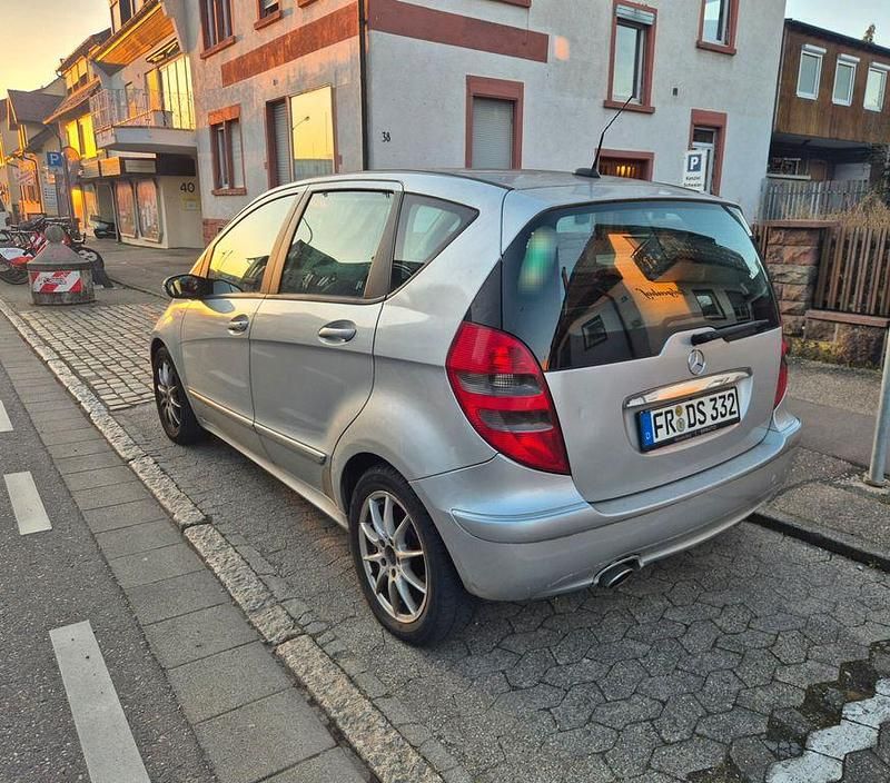 Gebraucht Mercedes A170 Elegance 116 PS (85 kW) 2007 Grau Limousine