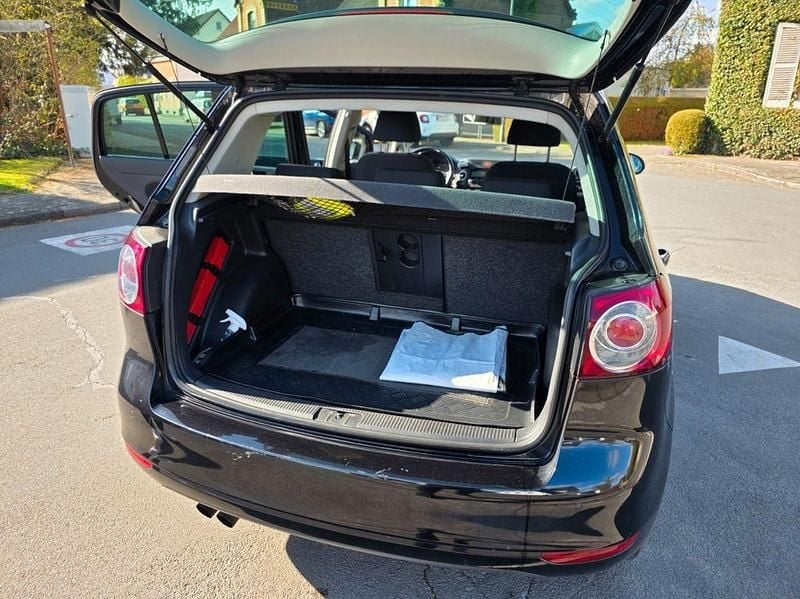 Gebraucht VW Golf Plus Cross Highline 110 PS (80 kW) 2009 Schwarz Van / Kleinbus