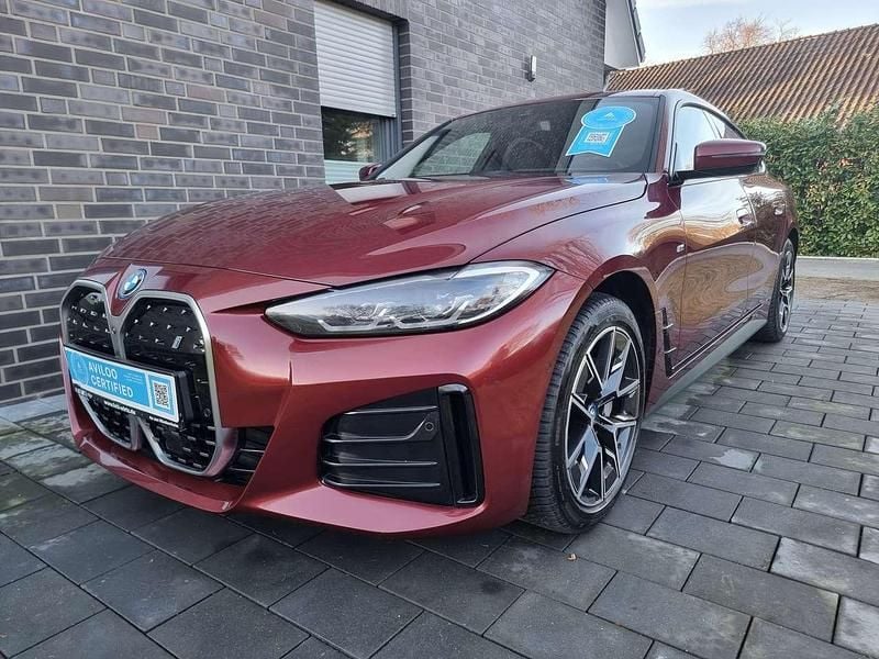 Gebraucht BMW i4 M Sport 250 kW (340 PS) 2023 Aventurinrot iii metallic Limousine