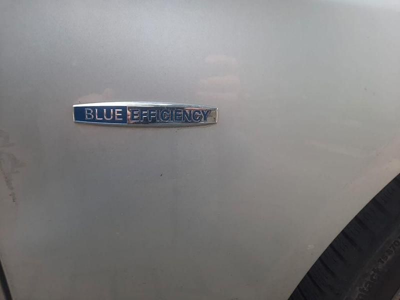 Gebraucht Mercedes E350 231 PS (169 kW) 2009 Silber Limousine