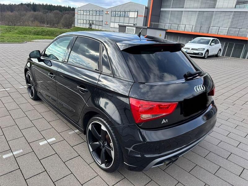 Gebraucht Audi A1 S-Line 185 PS (136 kW) 2014 Schwarz Kleinwagen