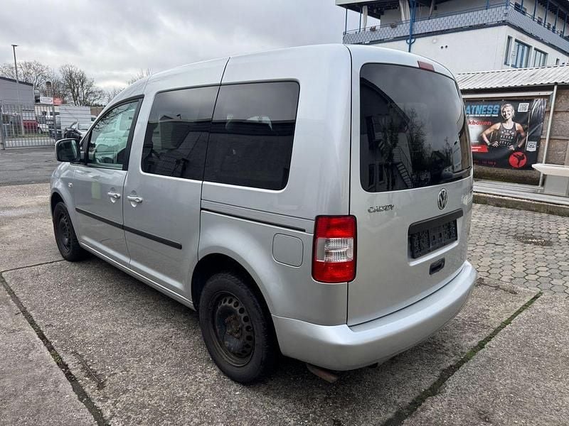 Gebraucht VW Caddy Life 109 PS (80 kW) 2009 Silber Van / Kleinbus