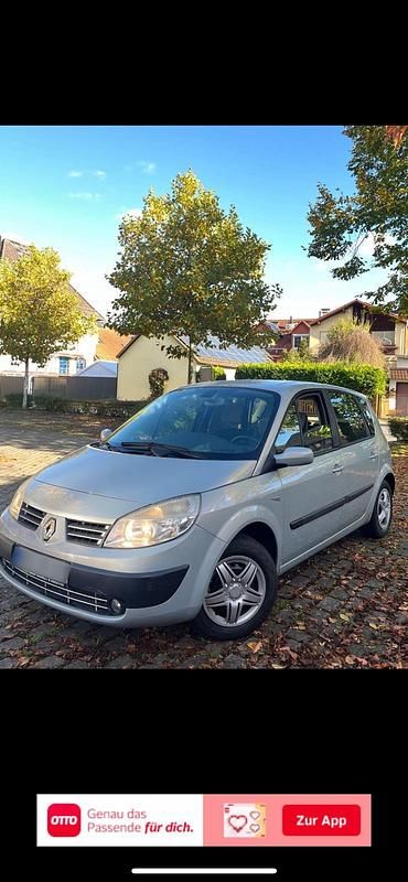 Silber Gebraucht 2004 Renault Mégane II Limousine | 2.500 € (Fairer Preis) - Bild 1/4
